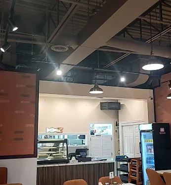 Tables and the counter inside DosaaaART